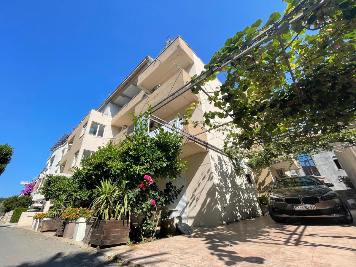 Apartments Lati Ulcinj Buitenkant foto